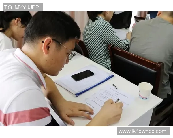 南京飞盘队的奋斗之路：从默默无闻到闪耀赛场的真实故事